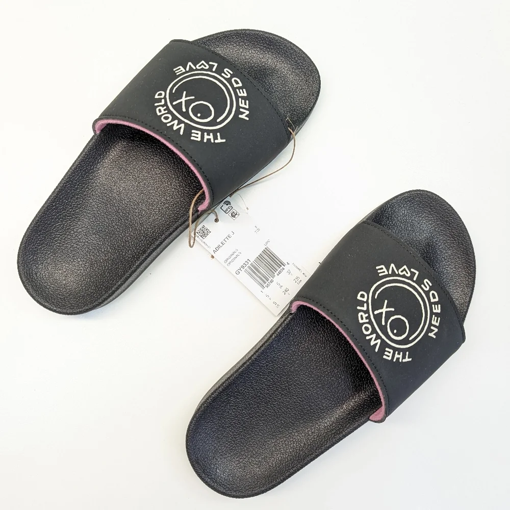 4Y Adidas Andre Saraiva Adilette Slides The World Needs Love Slides Flip Flops